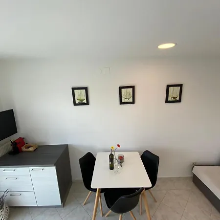 Bianca Istrien Apartament Premantura